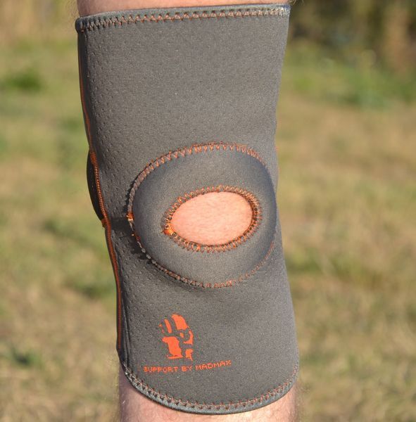 Наколінник MadMax MFA-297 Knee Support with Patella Stabilizer Dark Grey/Orange XL MFA-297_XL фото
