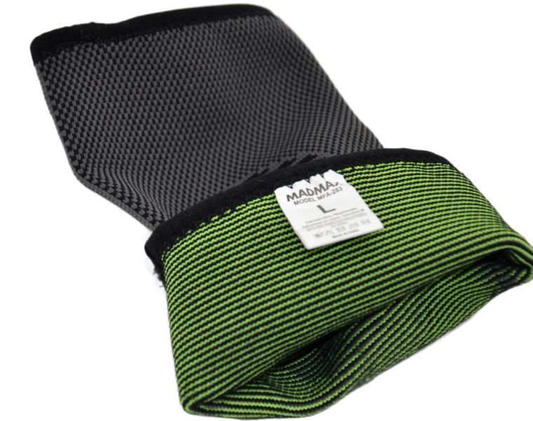 Компресійний налокітник MadMax MFA-283 3D Compressive elbow support Dark grey/Neon green S MFA-283_S фото