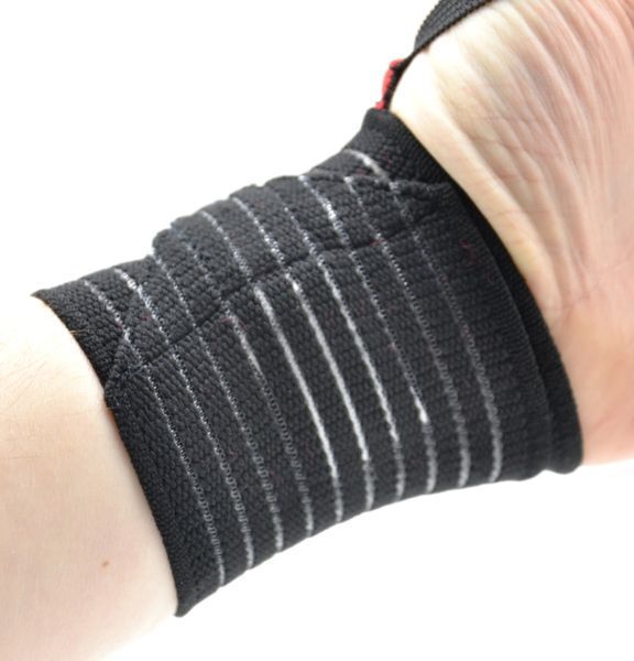 Кистьові бинти Power System PS-6000 Elastic Wrist Support Black/Red (пара) PS-6000_Black фото