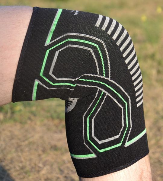Наколінники PowerPlay 4099 Knee Support Чорно/Зелені L/XL (пара) PP_4099_L/XL_Bl/Green фото
